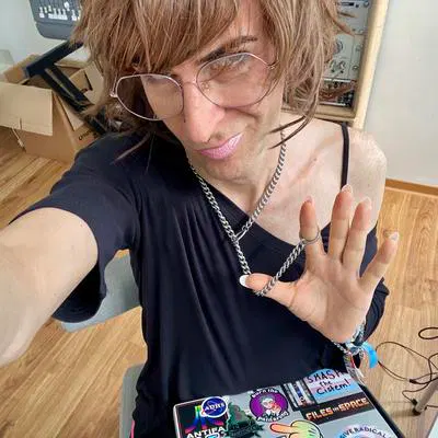 [ πℵ@S950 ~ ]$ :Cat_girls_Emoji_003: :v_aroace: